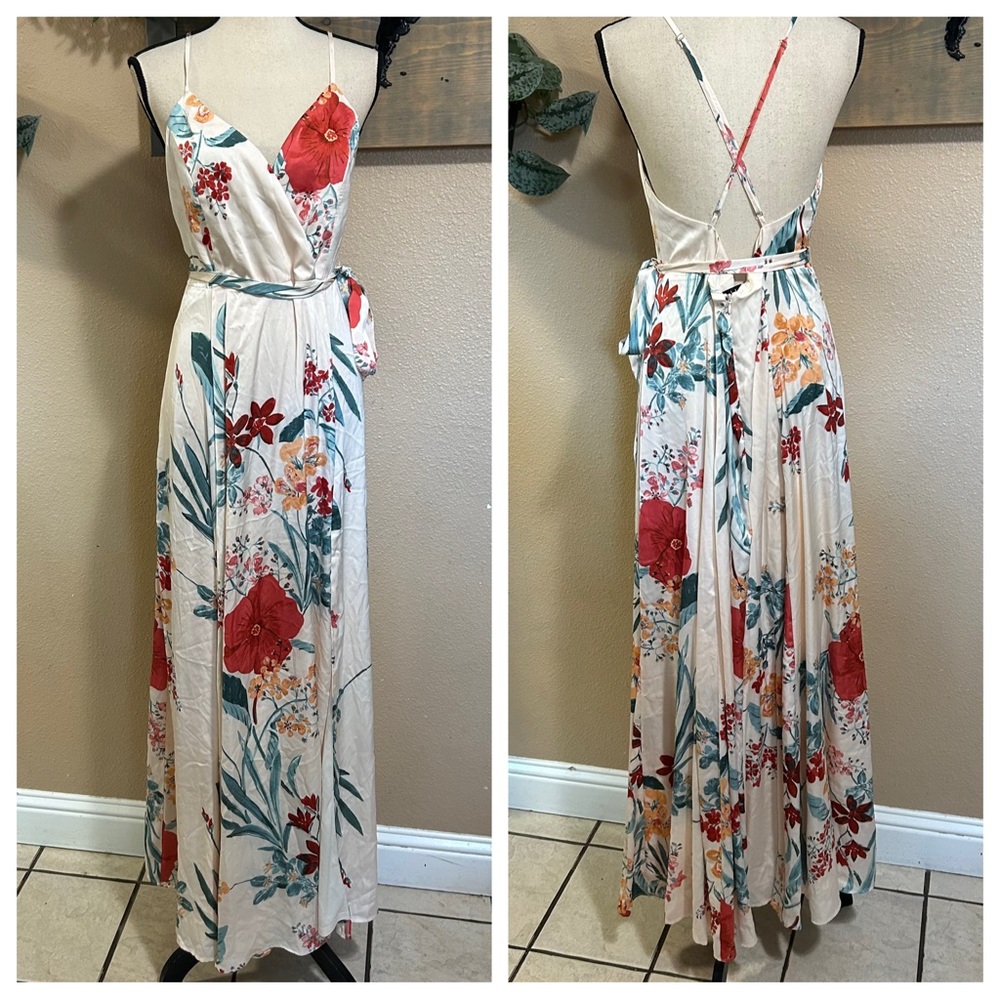 NWOT Lulus Still The One Cream Floral Satin Maxi Dress